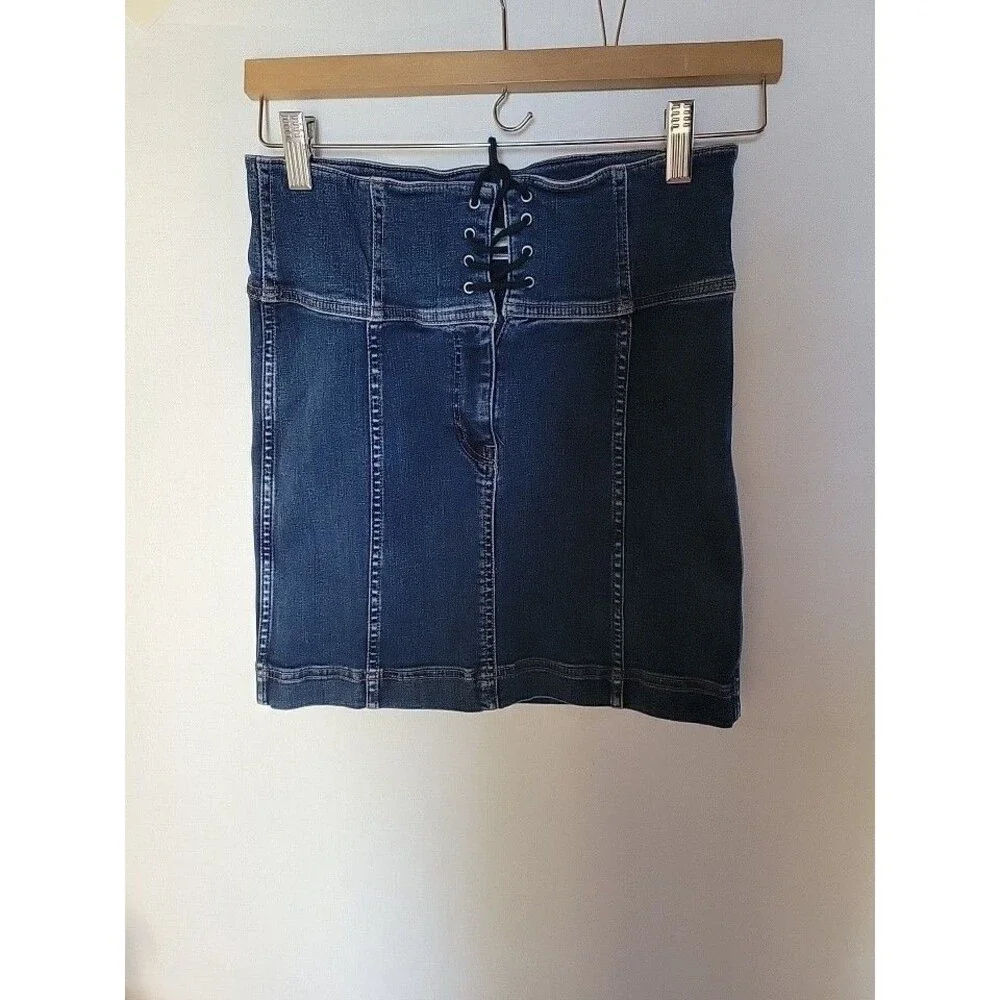 Free People  Women's High waisted Denim Mini Skirt Size 4